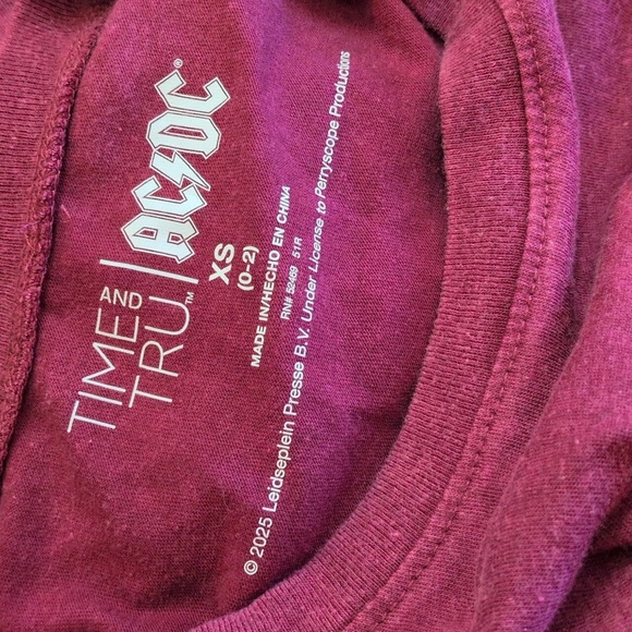 ACDC Retro "Vintage Look" Band Tee - Picture 9 of 12
